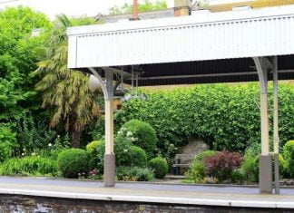 Highams Park Station Garden